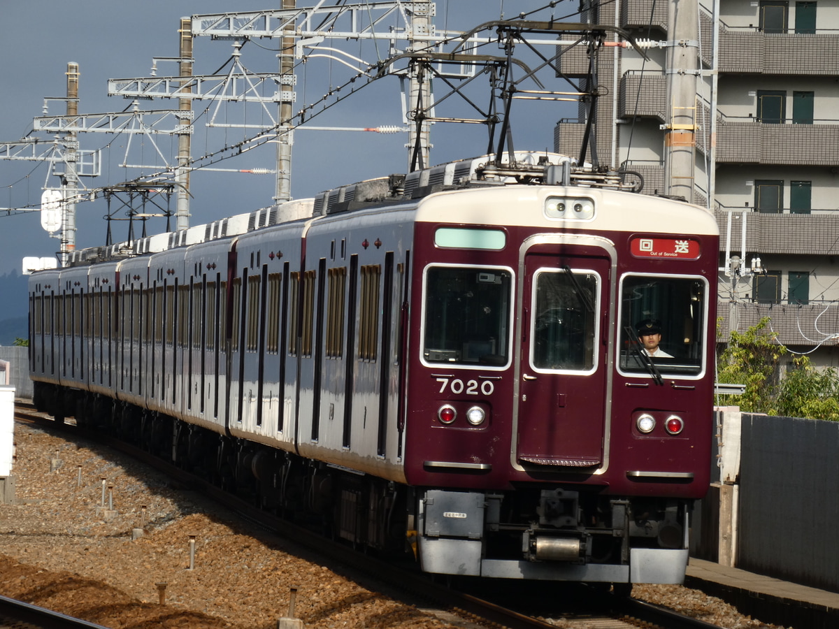 阪急電鉄 西宮車庫 7000系 7020F