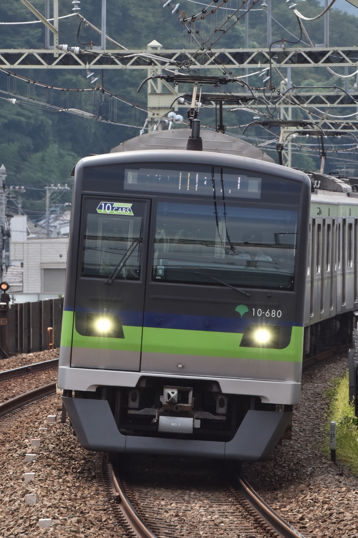 東京都交通局 大島車両検修場 10-300形 10-680F