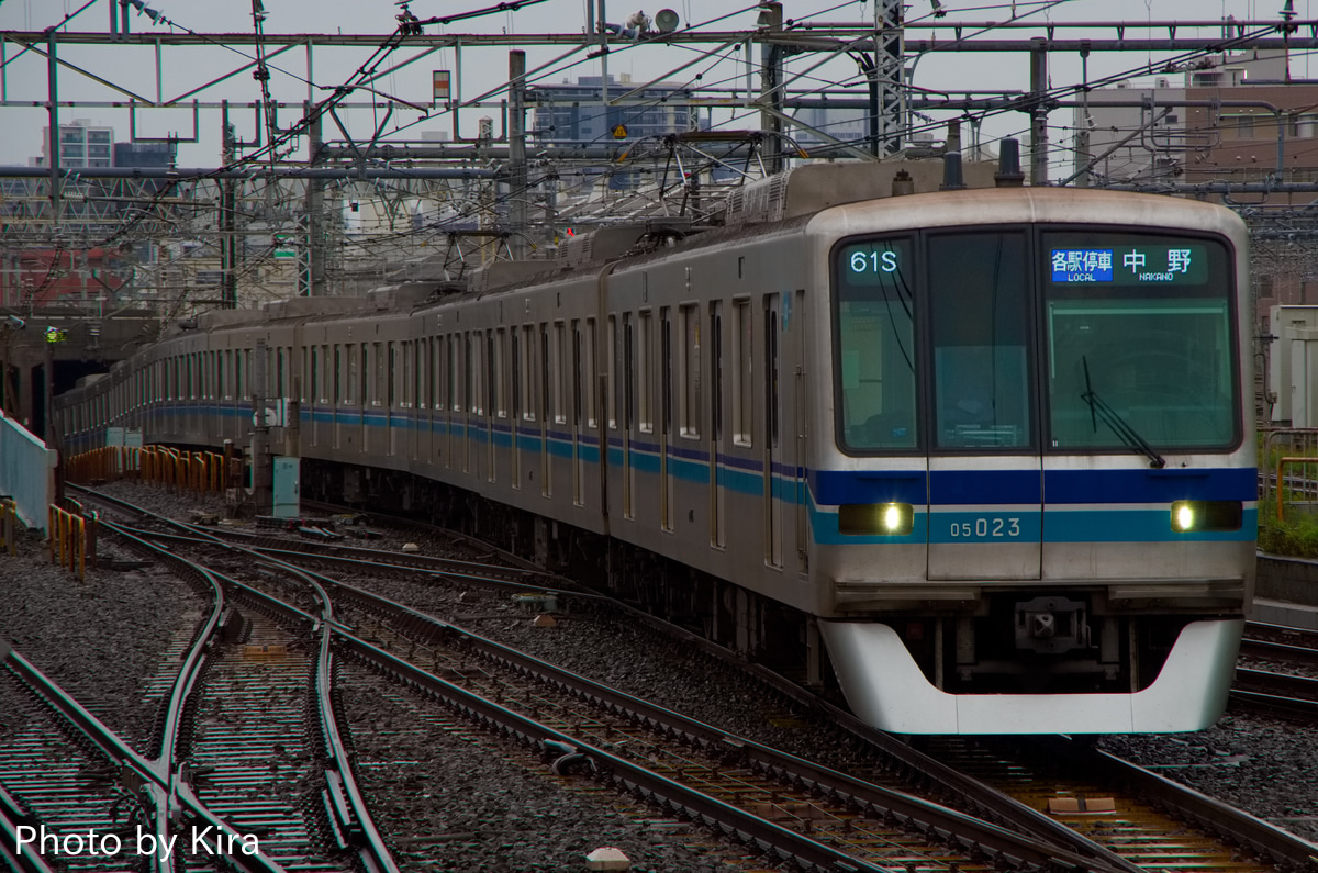 東京メトロ 深川検車区 05系 123F