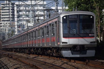 東急電鉄5050系4115Fを都立大学～自由が丘間で撮影した画像