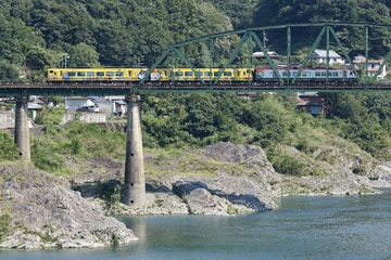 JR四国 高知運転所 2700系 2702