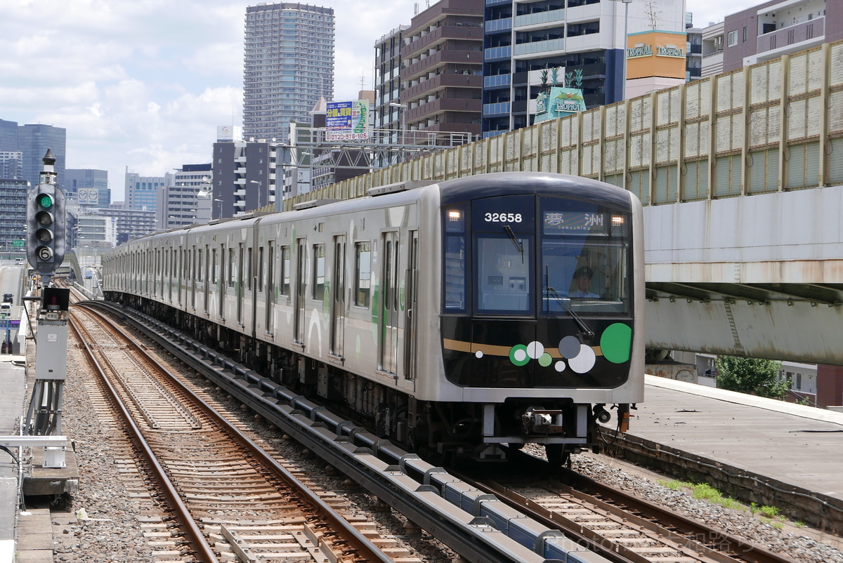 大阪市高速電気軌道  30000A系 32658F