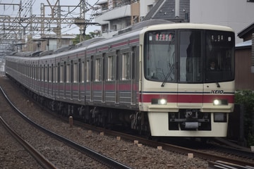 京王電鉄8000系8712Fを八幡山～上北沢間で撮影した画像