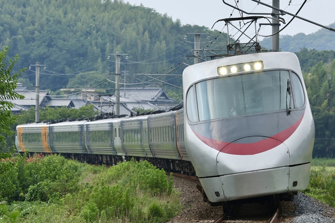 松山運転所 8000系 L4編成 の写真 |鉄道写真投稿サイトTrain-Directory