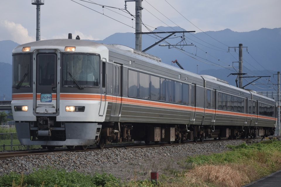 JR海373系シスF10編成<br class="br-sp" />(F10編成)の写真
