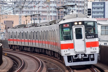山陽電気鉄道5000系5014Fを出屋敷駅で撮影した画像