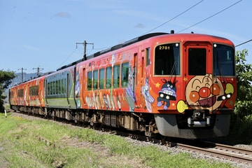 JR四国2700系2701を塩入～琴平間で撮影した画像