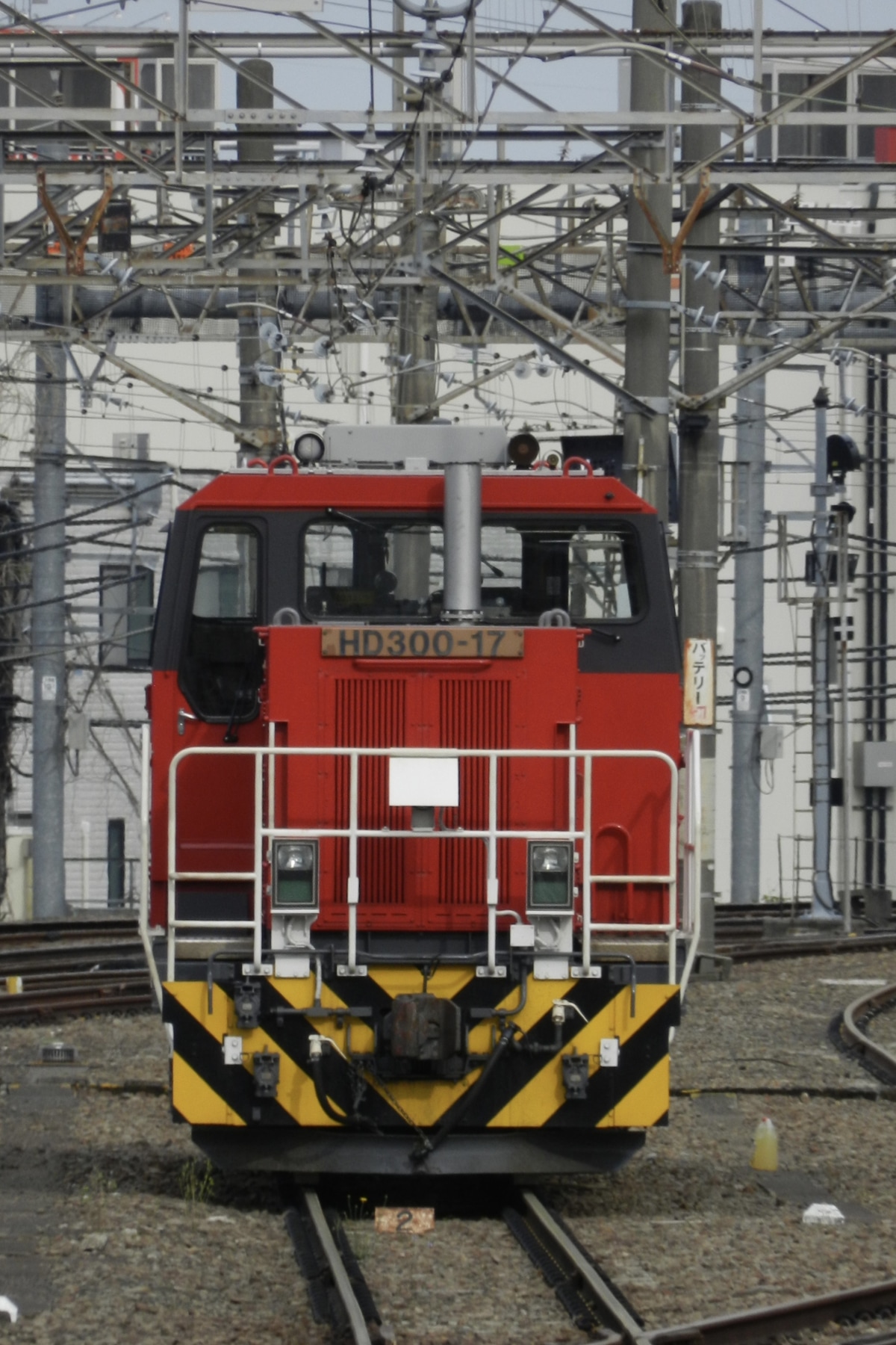 JR貨物  HD300 17