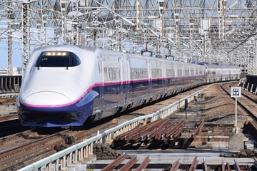 JR東日本E2系J75編成を大宮駅で撮影した画像