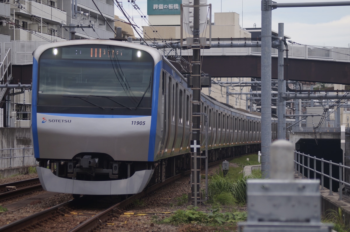 相模鉄道 かしわ台車両センター 11000系 11005f
