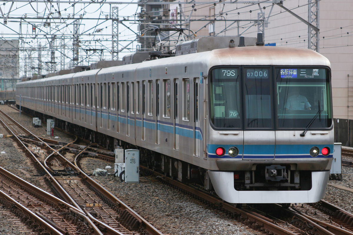 東京メトロ 深川検車区 07系 07-106F