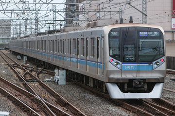 東京メトロ05系05-135Fを妙典駅で撮影した画像