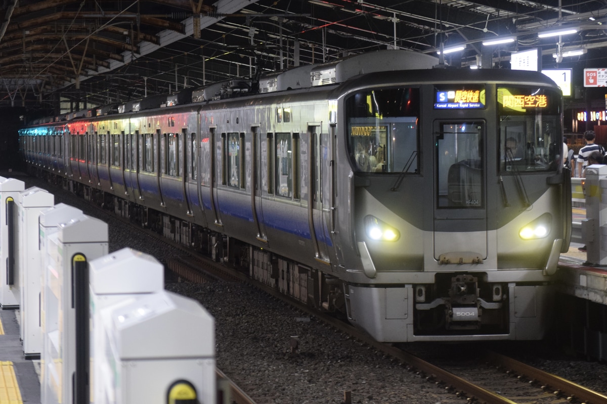 JR西日本 吹田総合車両所日根野支所 225系 HF404編成