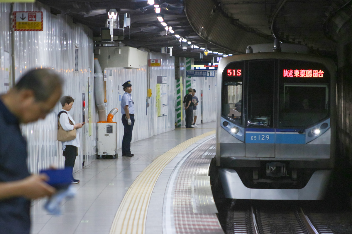 東京メトロ 深川検車区 05系 05-129F