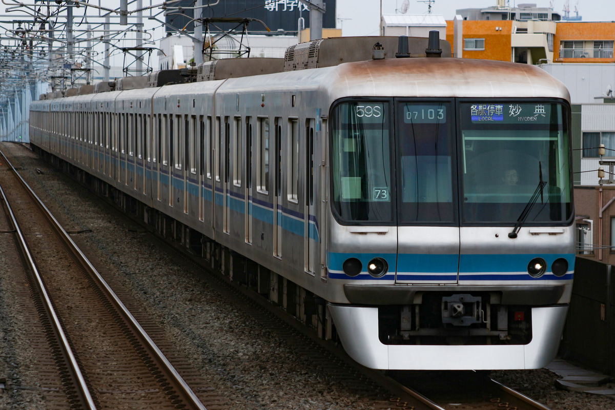 東京メトロ 深川検車区 07系 07-103F