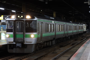 JR北海道721系F11編成を札幌駅で撮影した画像