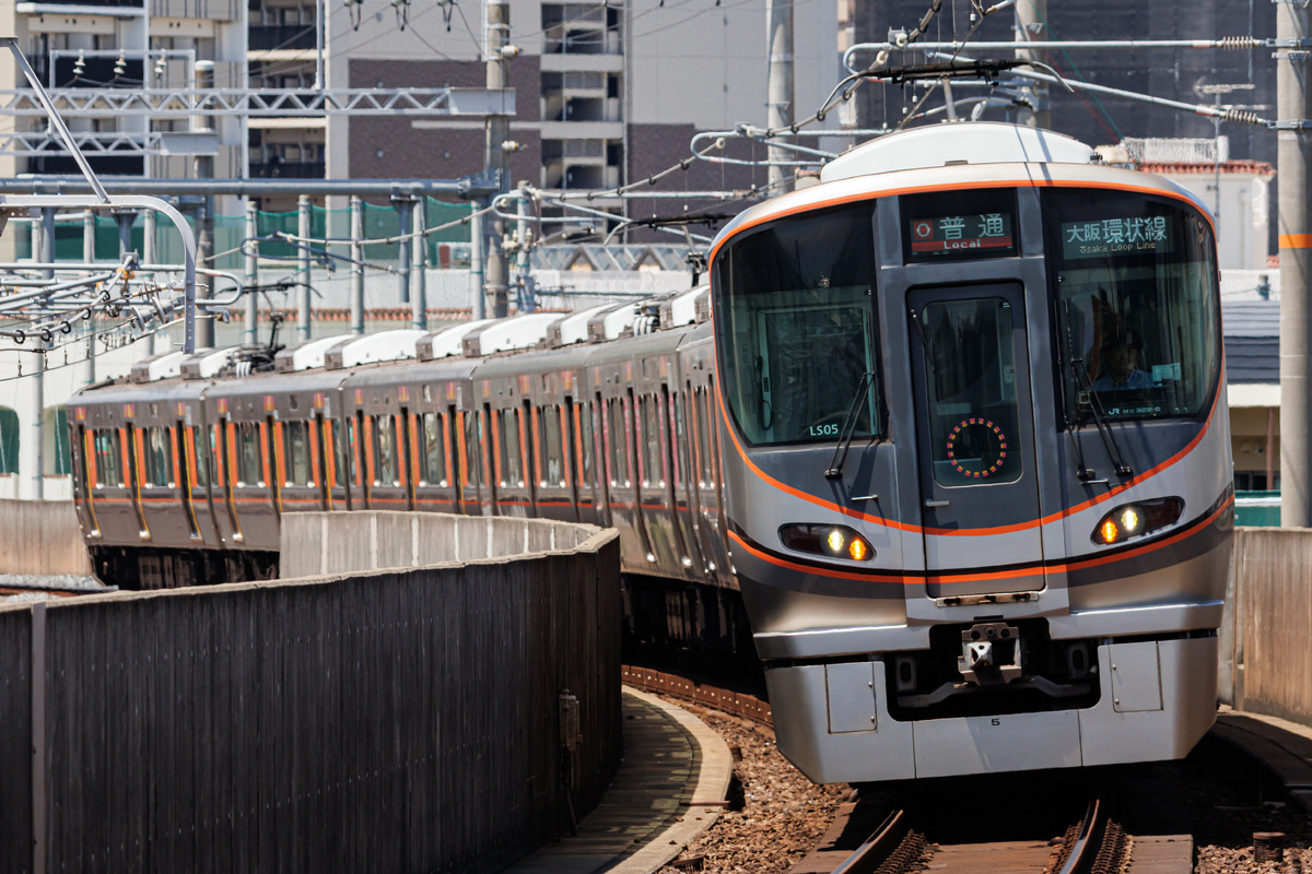 JR西日本 吹田総合車両所森ノ宮支所 323系 LS05編成