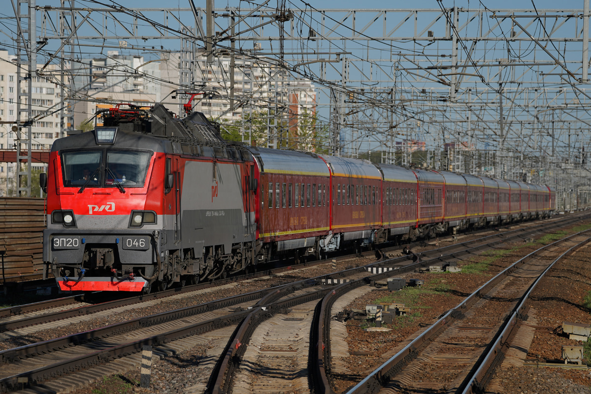 ロシア鉄道  ЭП20 