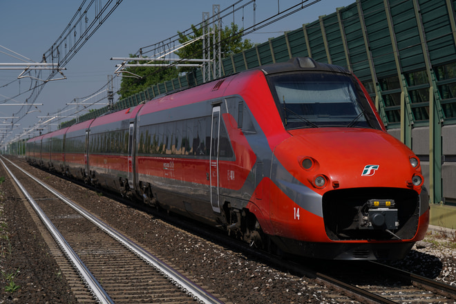 ETR700をS.Martino Buon AlbergoStationで撮影した写真