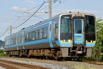 JR四国2000系2156Dを讃岐塩屋～多度津間で撮影した画像