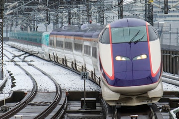 JR東日本E3系L69編成を不明で撮影した画像