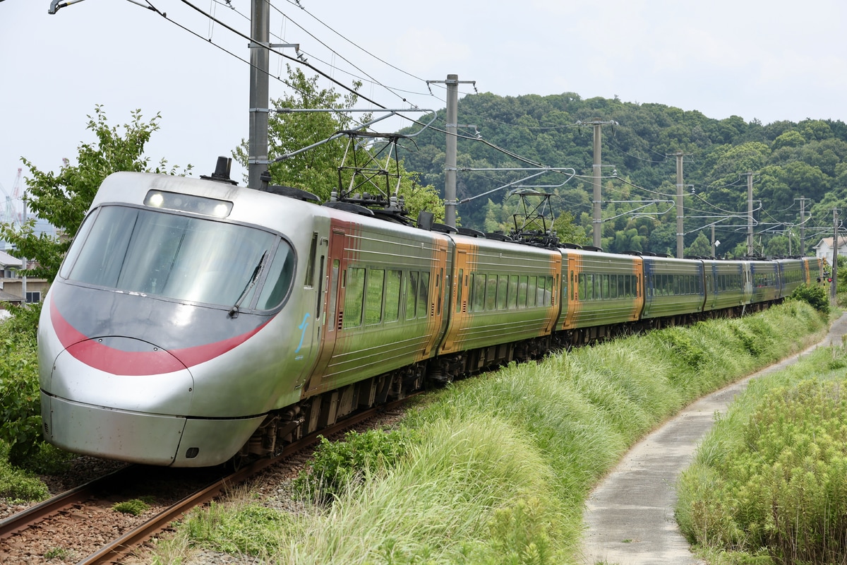 JR四国 松山運転所 8000系 L5編成