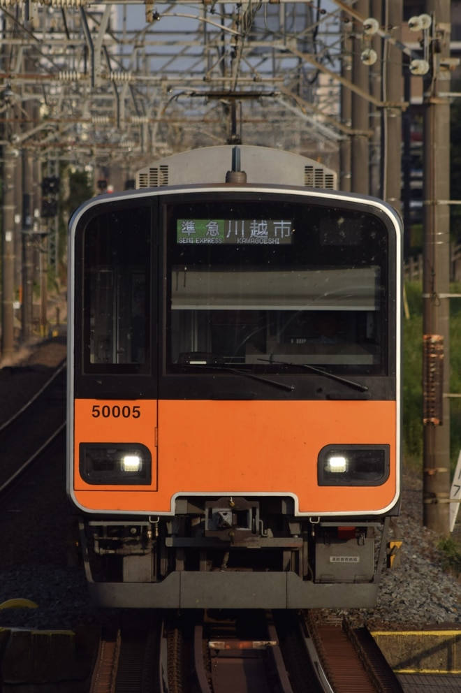byトーブ