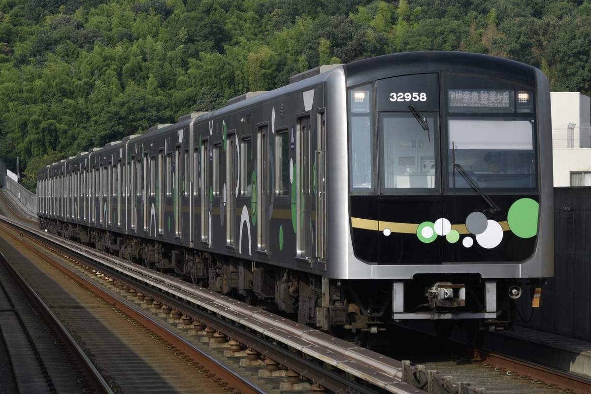 大阪市高速電気軌道 森之宮検車場 30000A系 32658F