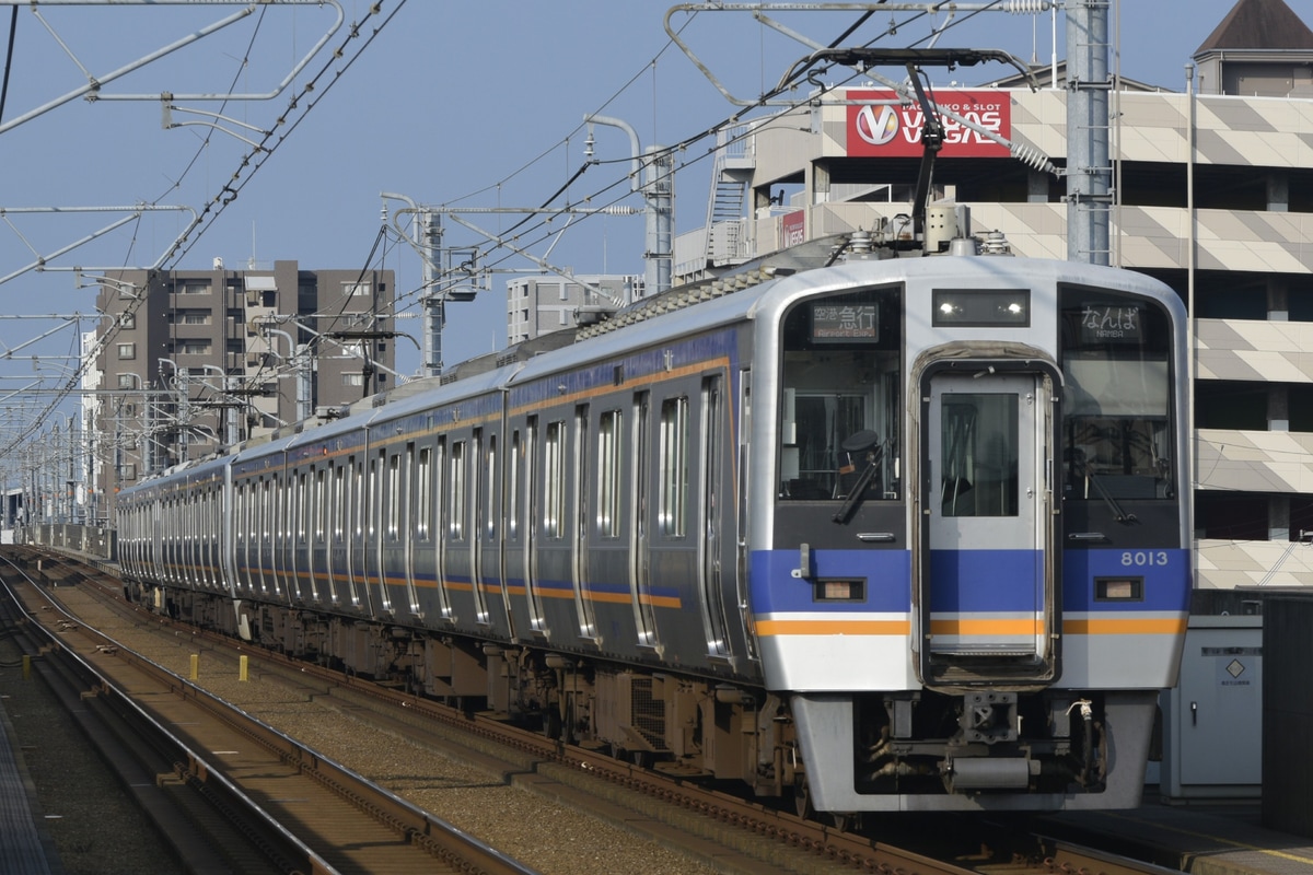 南海電気鉄道 住ノ江検車区 8000系 8013F