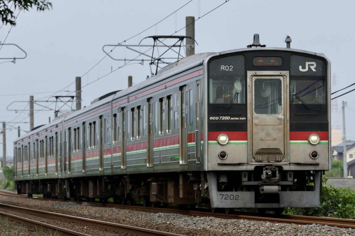 JR四国 高松運転所 7200系 R02編成