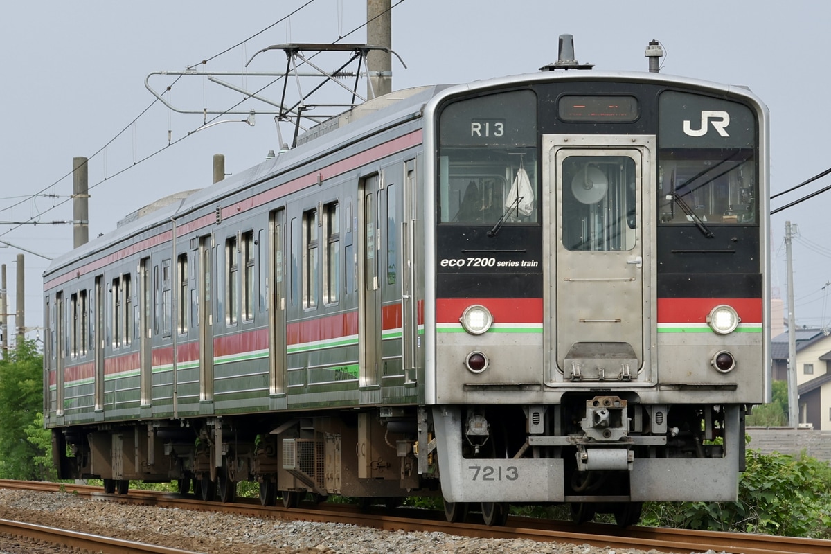JR四国 高松運転所 7200系 R13編成