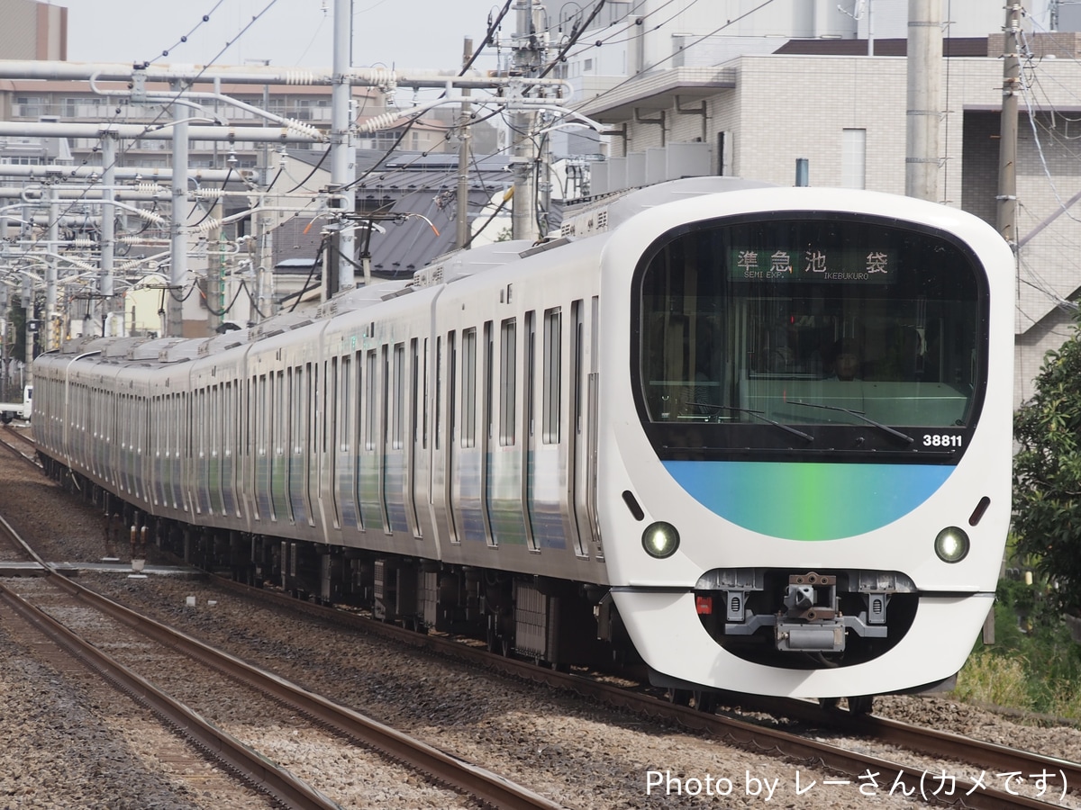 西武鉄道  30000系 38111f