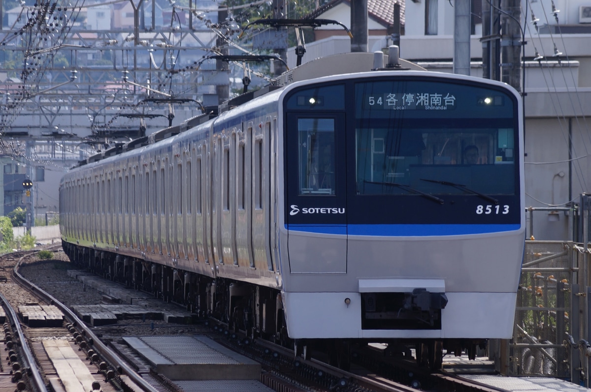 相模鉄道 かしわ台車両センター 8000系 8713f