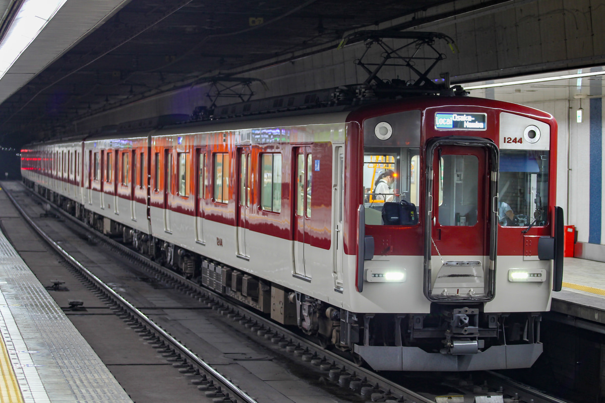近畿日本鉄道 西大寺検車区 1233系 VE44