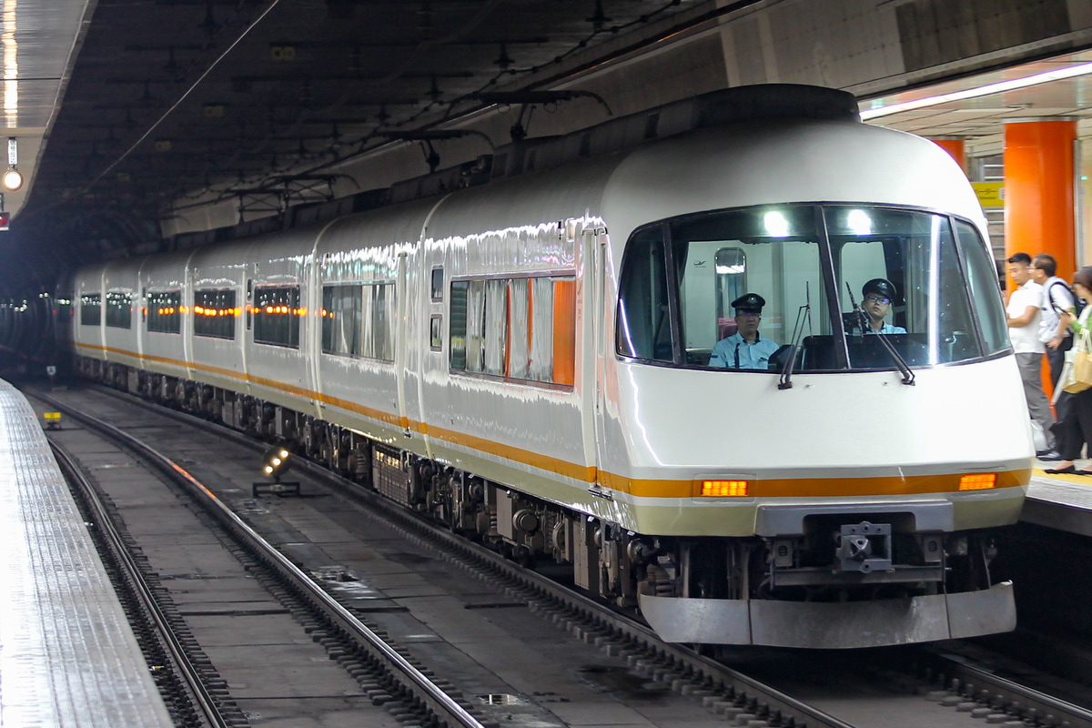 近畿日本鉄道 富吉検車 21000系 UL08