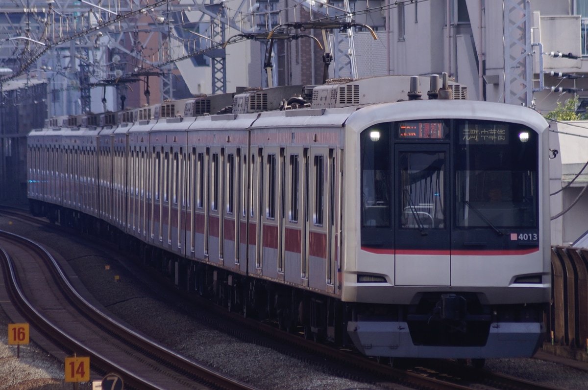 東急電鉄 元住吉検車区 5050系 4113f