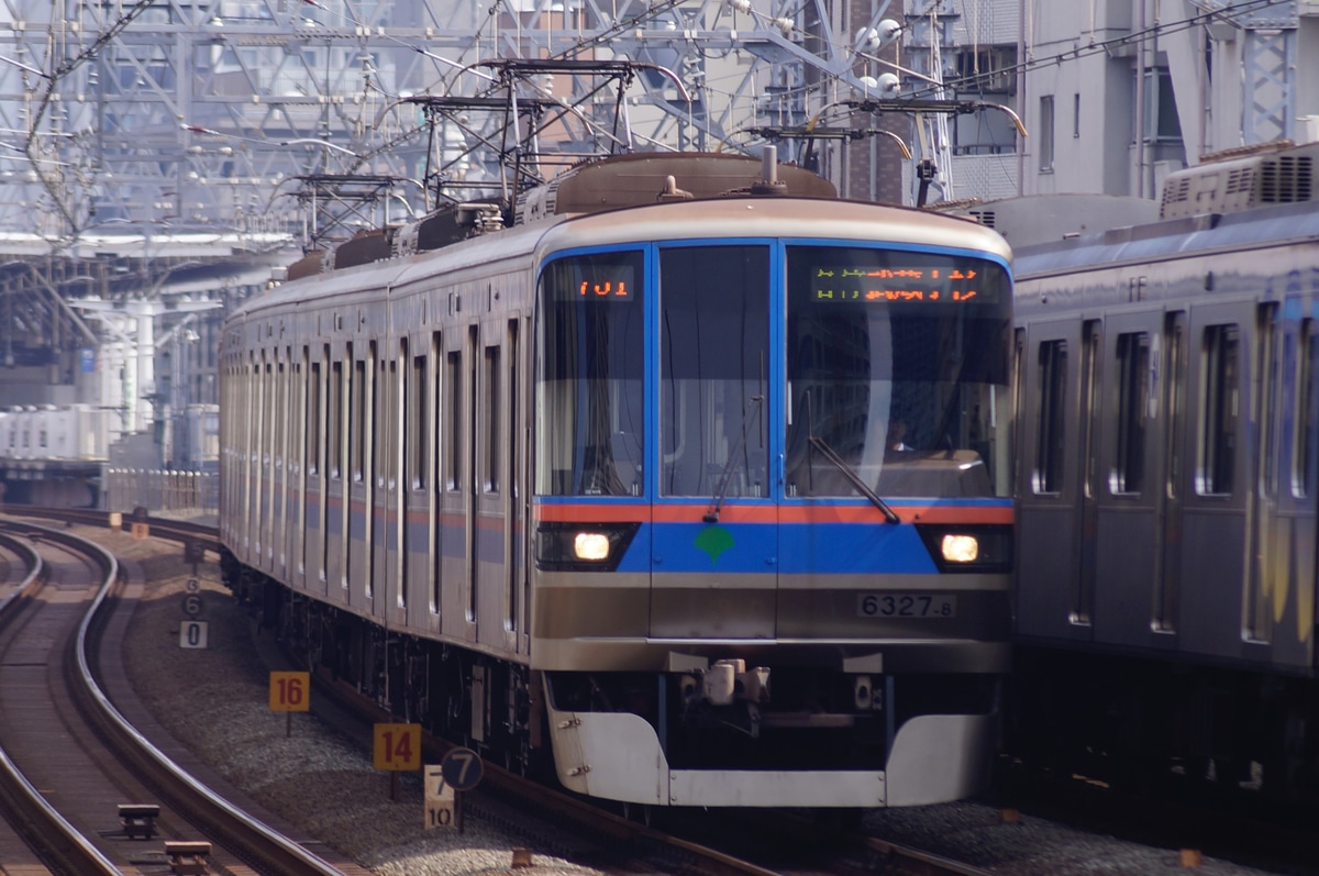 東京都交通局 志村車両検修場 6300系 6327f