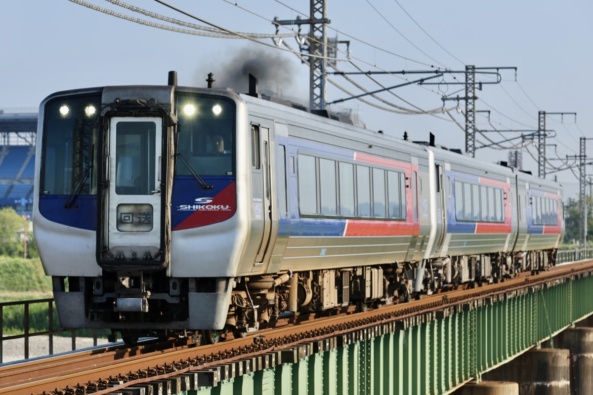 JR四国 松山運転所 N2000系 2463