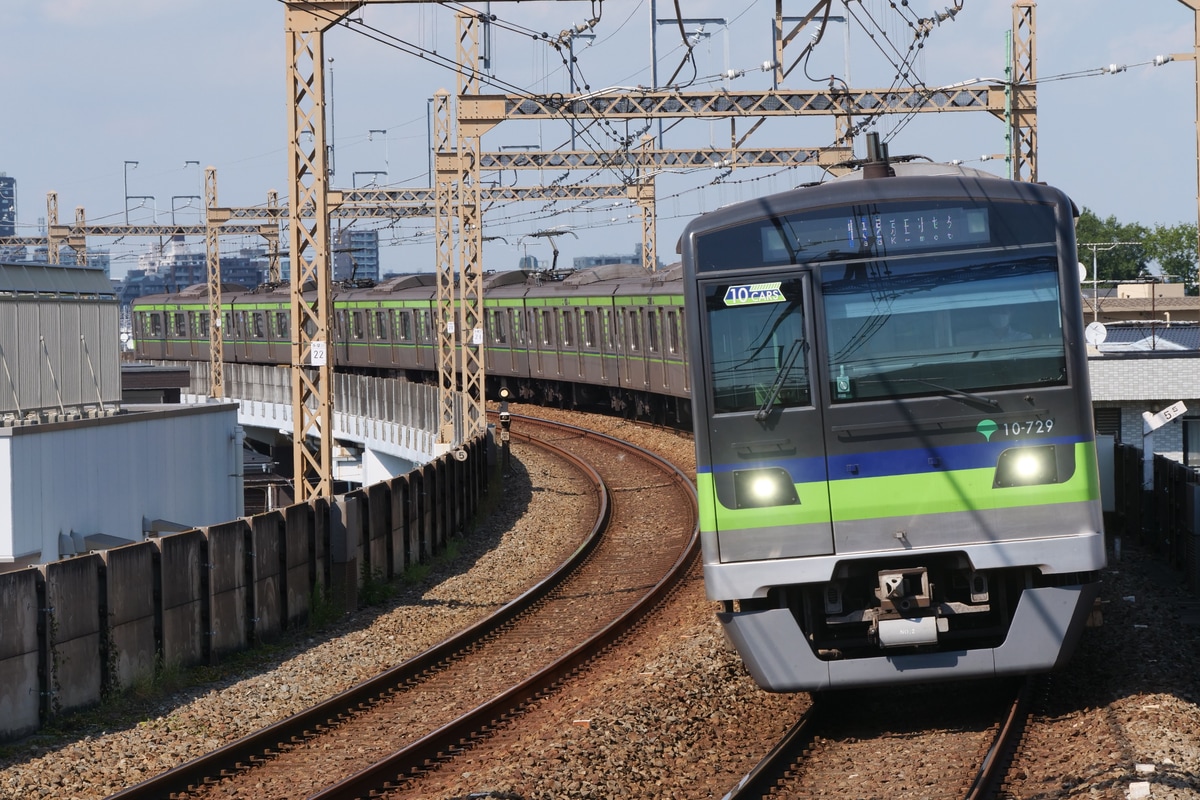 東京都交通局 大島車両検修場 10-300形 10-720F