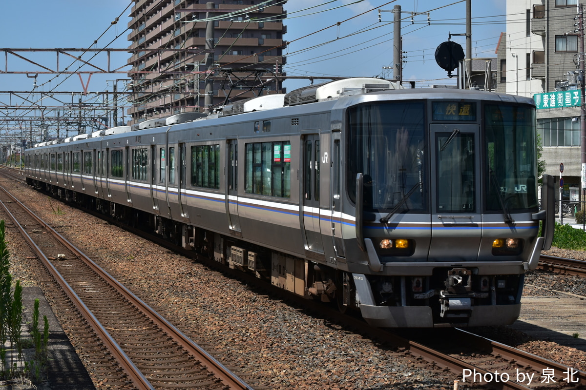 JR西日本 網干総合車両所本所 221系 J1編成