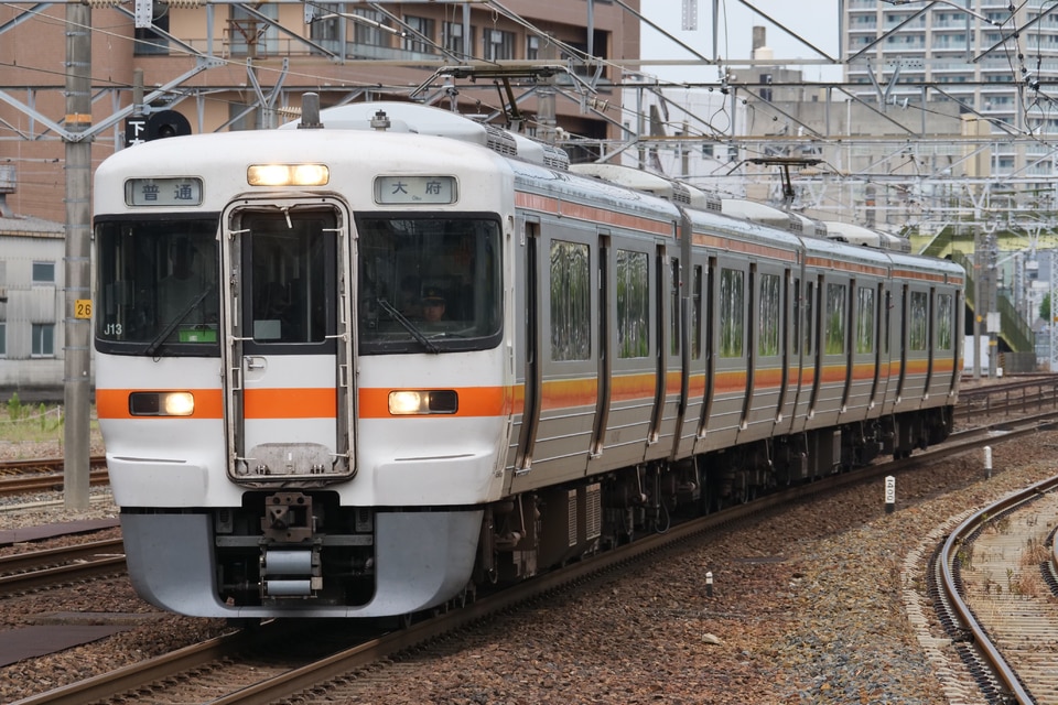 JR海313系カキJ13編成<br class="br-sp" />(J13編成)の写真