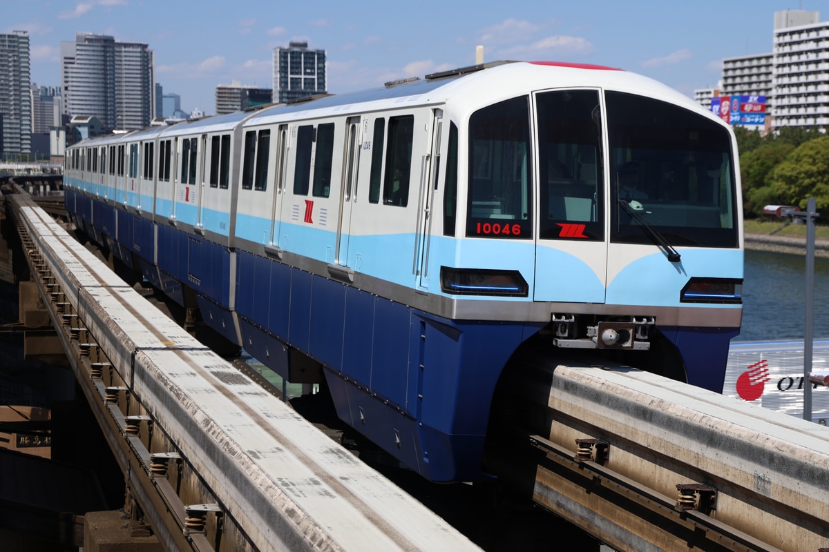 東京モノレール 昭和島車両区 10000形 10041F