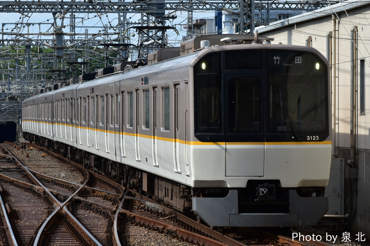 近畿日本鉄道 西大寺検車区 3220系 KL23
