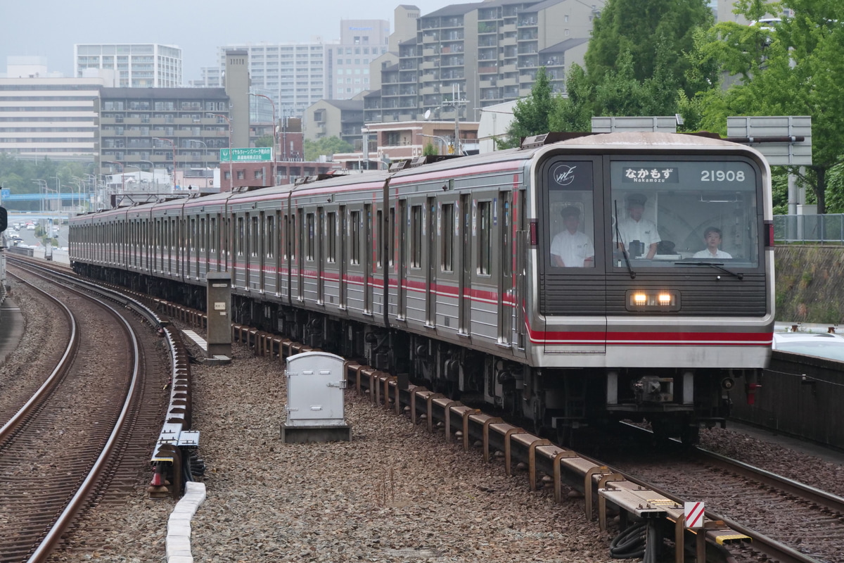 大阪市交通局  21系 21608F