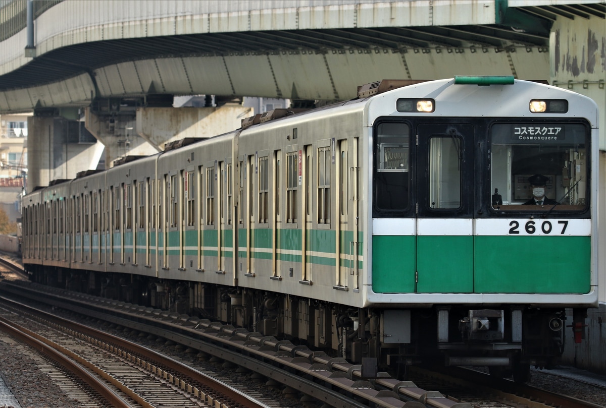 大阪市高速電気軌道  20系 2607F