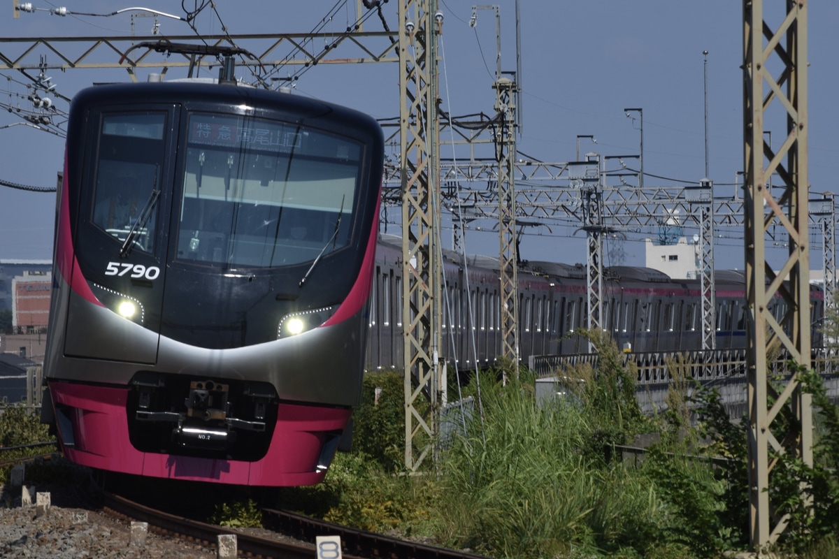 京王電鉄 若葉台検車区 5000系 5740F