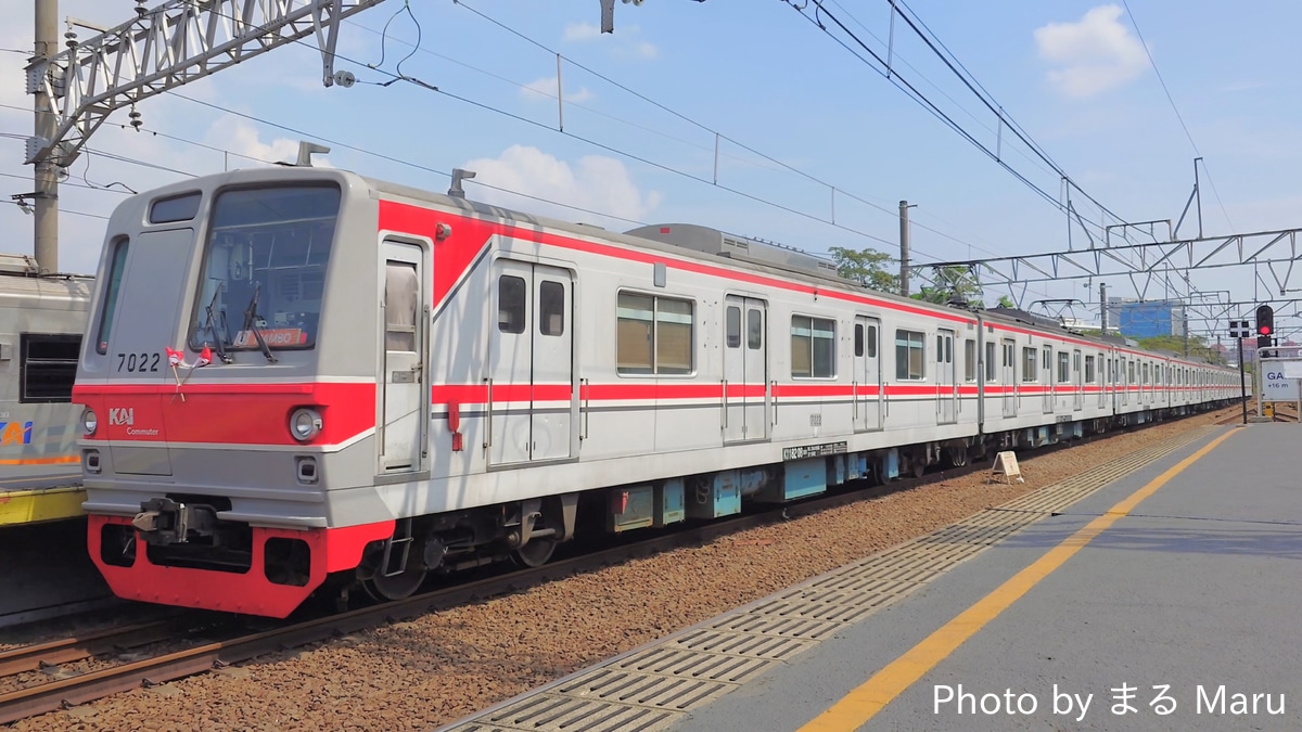 KAI Commuter Depo Depok Tokyo Metro seri 7000 7022F