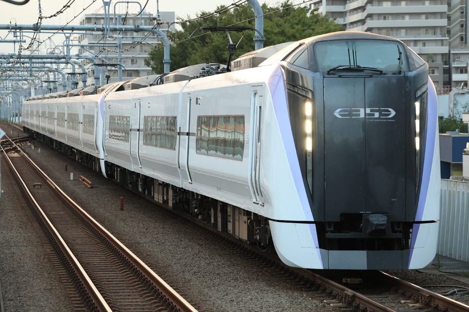 JR東E353系モトS210編成<br class="br-sp" />(モトS210)の写真