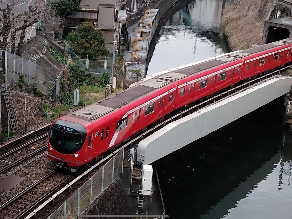 東京メトロ  東京メトロ2000系 
