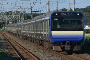 JR東日本E235系クラF-27編成を物井駅で撮影した画像